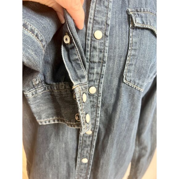 👖 American Eagle Denim Shirt w/ Pearl Snap Buttons | Size XS | 100% Cotton - Picture 5 of 6